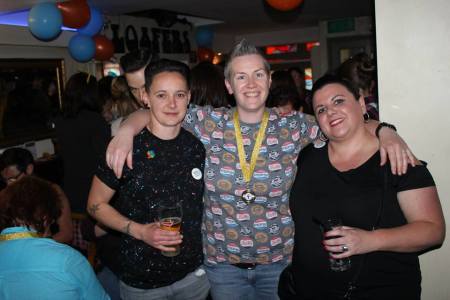 Louise, Siobhan, Ann at Pub Quiz.  Photo Caz Gethings